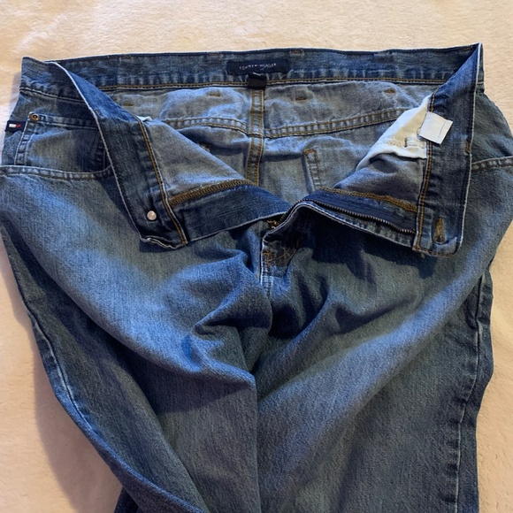 Men’s vintage Tommy Hilfiger jeans - Picture 6 of 7